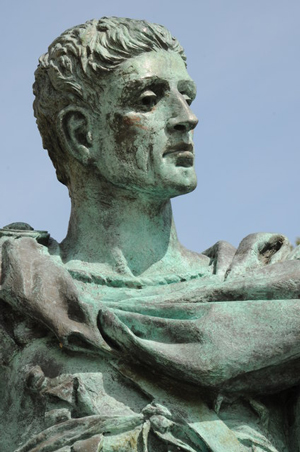 statue of constantine